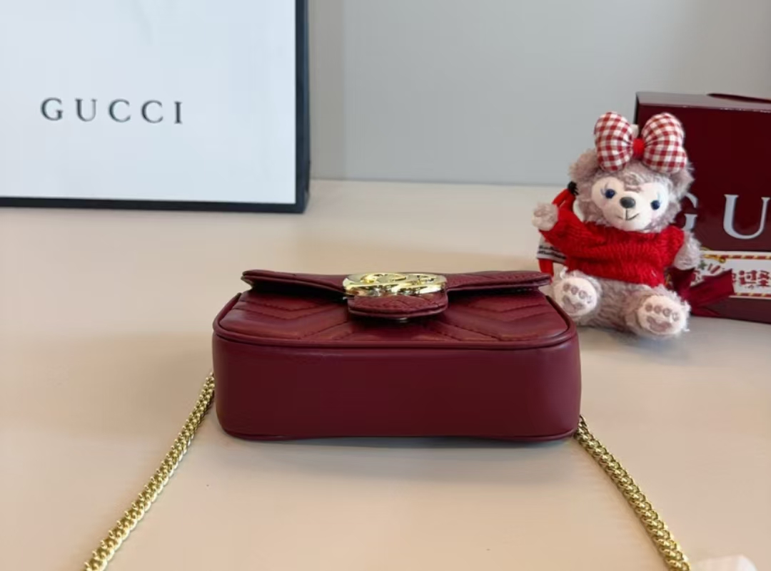 GUCCI Saddle bag mini armpit bag