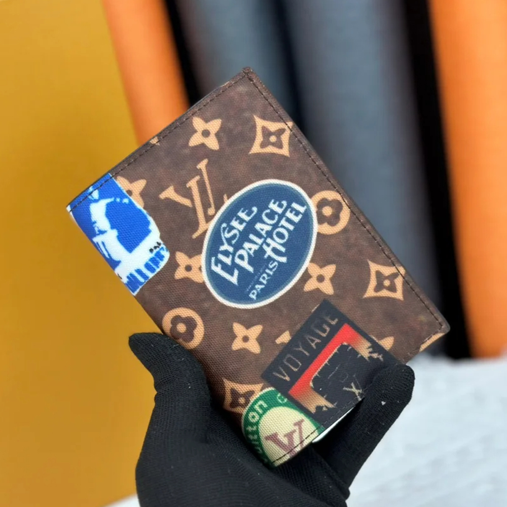 Louis Vuitton LV Flight Mode M83519