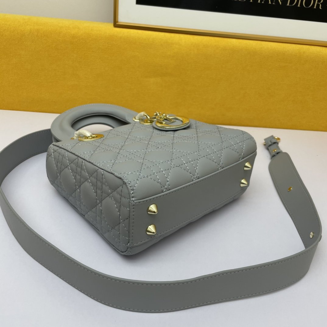 Dior The LADY D-LITE Bag AAA Quality