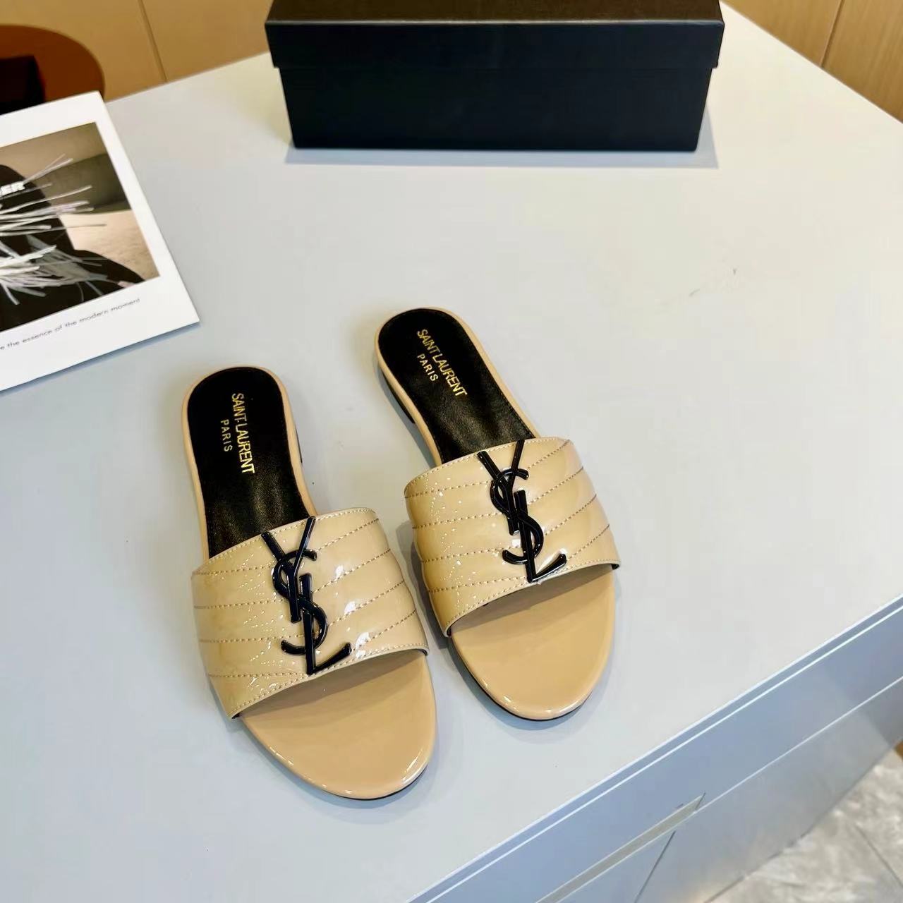 YSL Saint Laurent Black Label Slippers Patent Leather