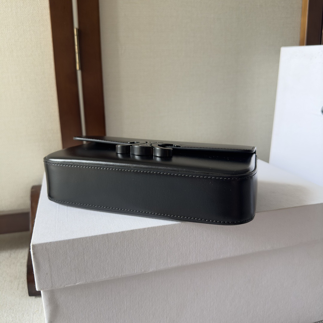 Celine chain shoulder bag