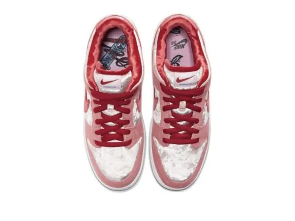 StrangeLove x SB Dunk Low