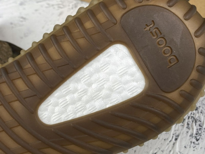 Yeezy Boost 350 V2 