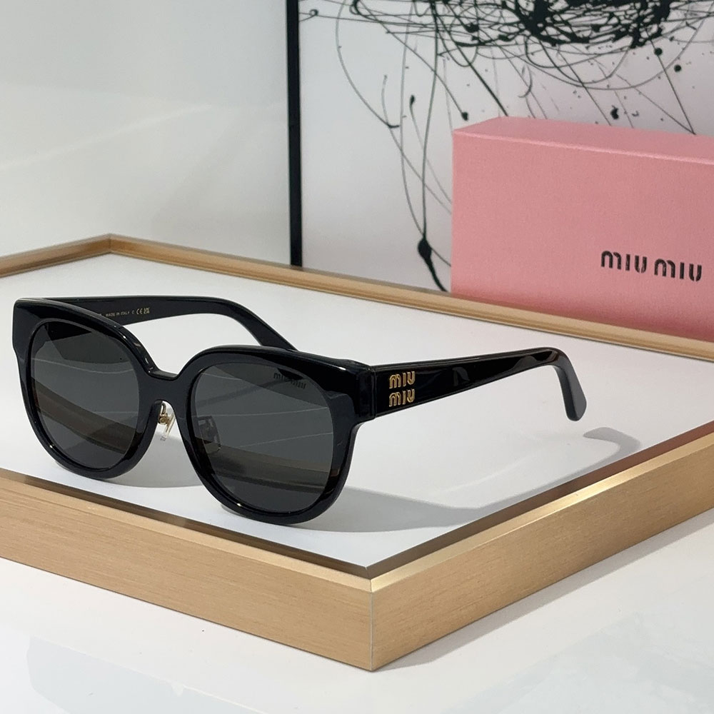 MIU MIU  Retro trend Sunglasses Top quality