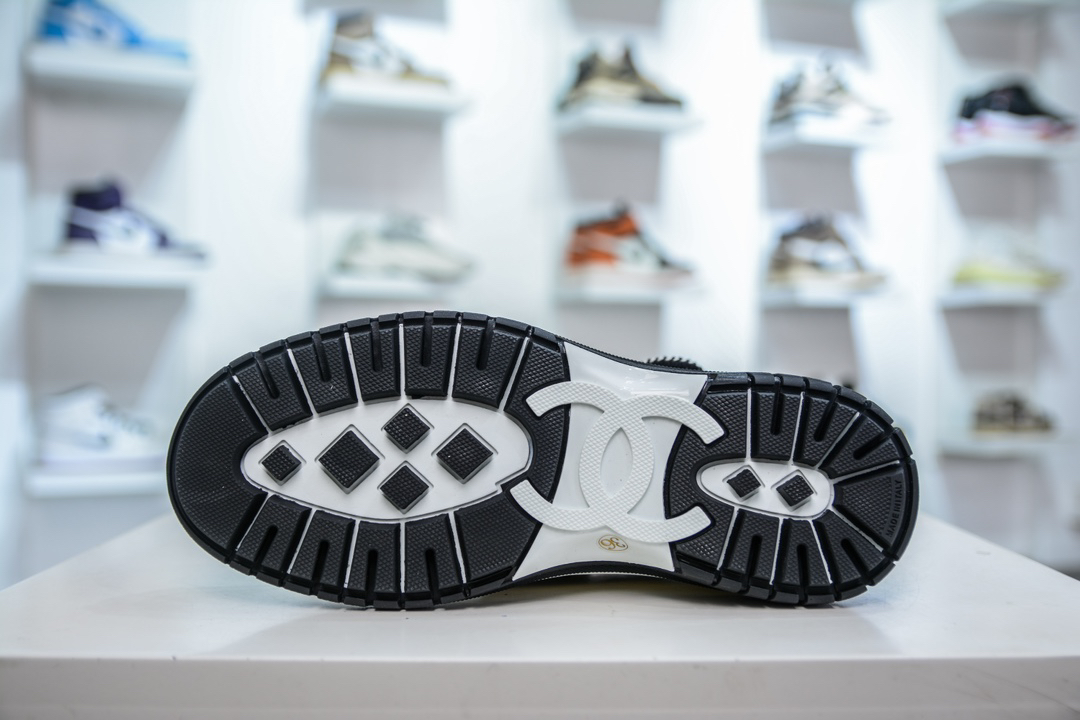 Chanel Milan catwalk platform shoes