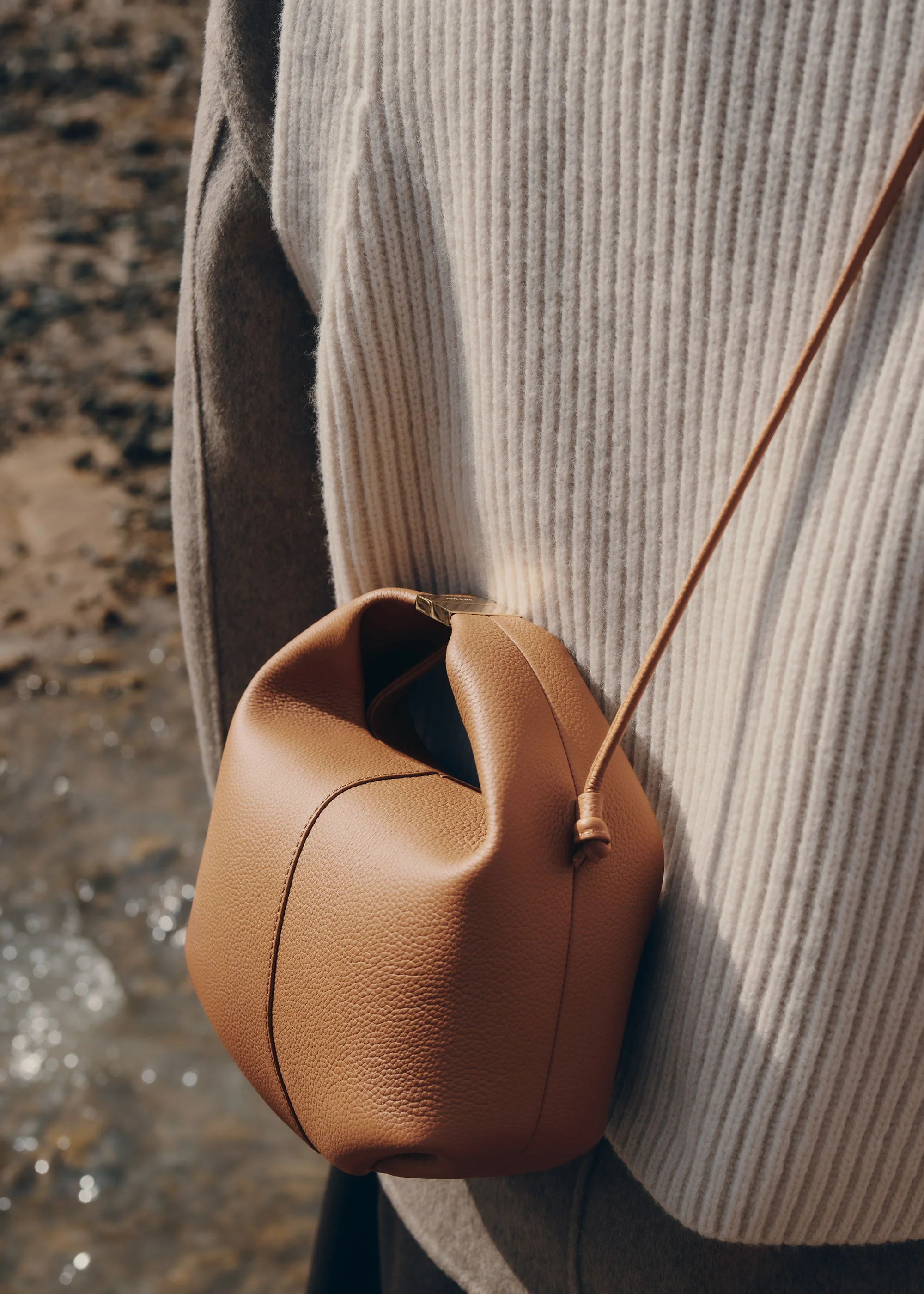 Polène Béri - Textured Camel