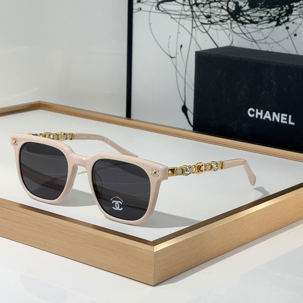 Chanel  Mirror leg With Drill Sunglasses Top quality