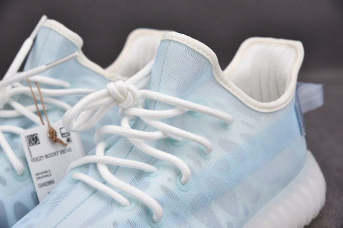 Yeezy Boost 350 V2 Mono Ice GW2869