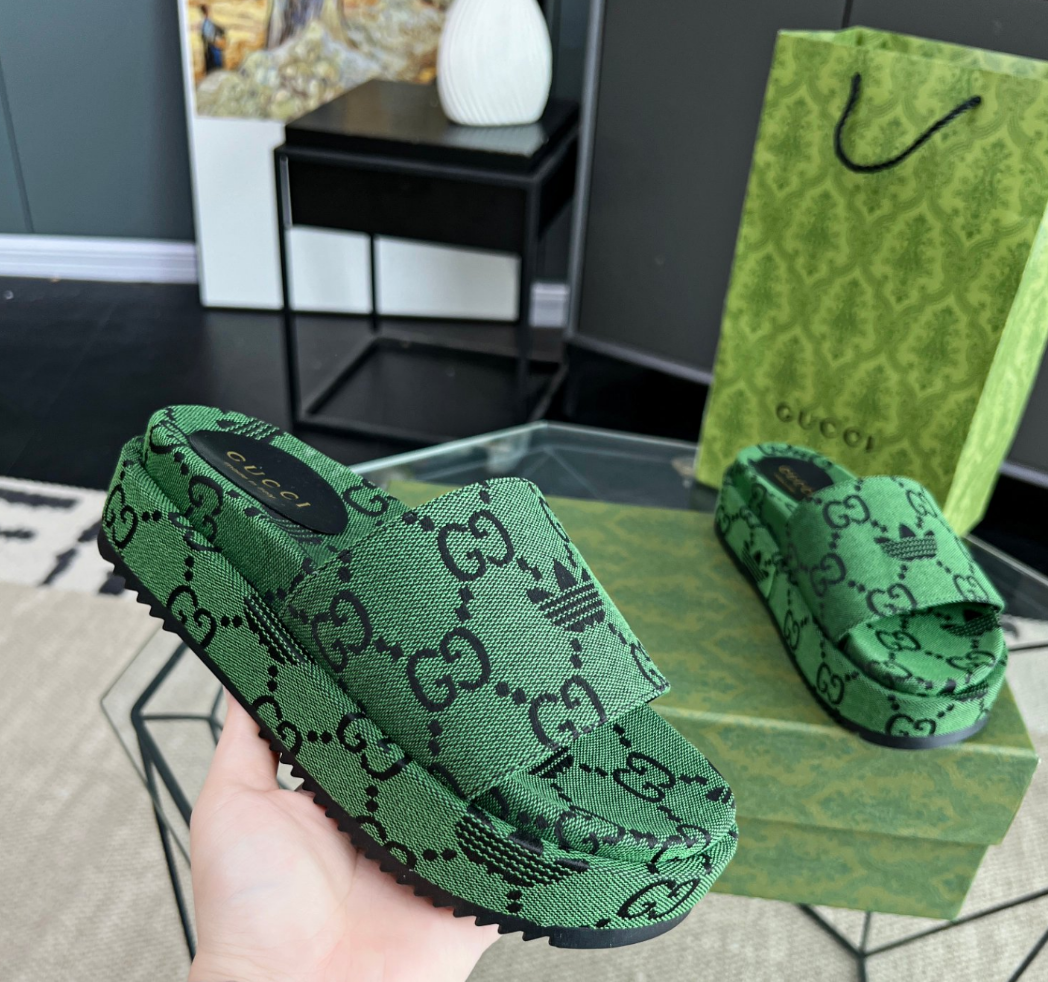 Adidas collaboration classic green retro canvas slippers