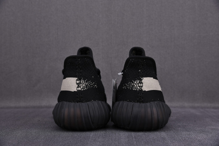 Yeezy Boost 350 V2 Oreo White Black BY1604