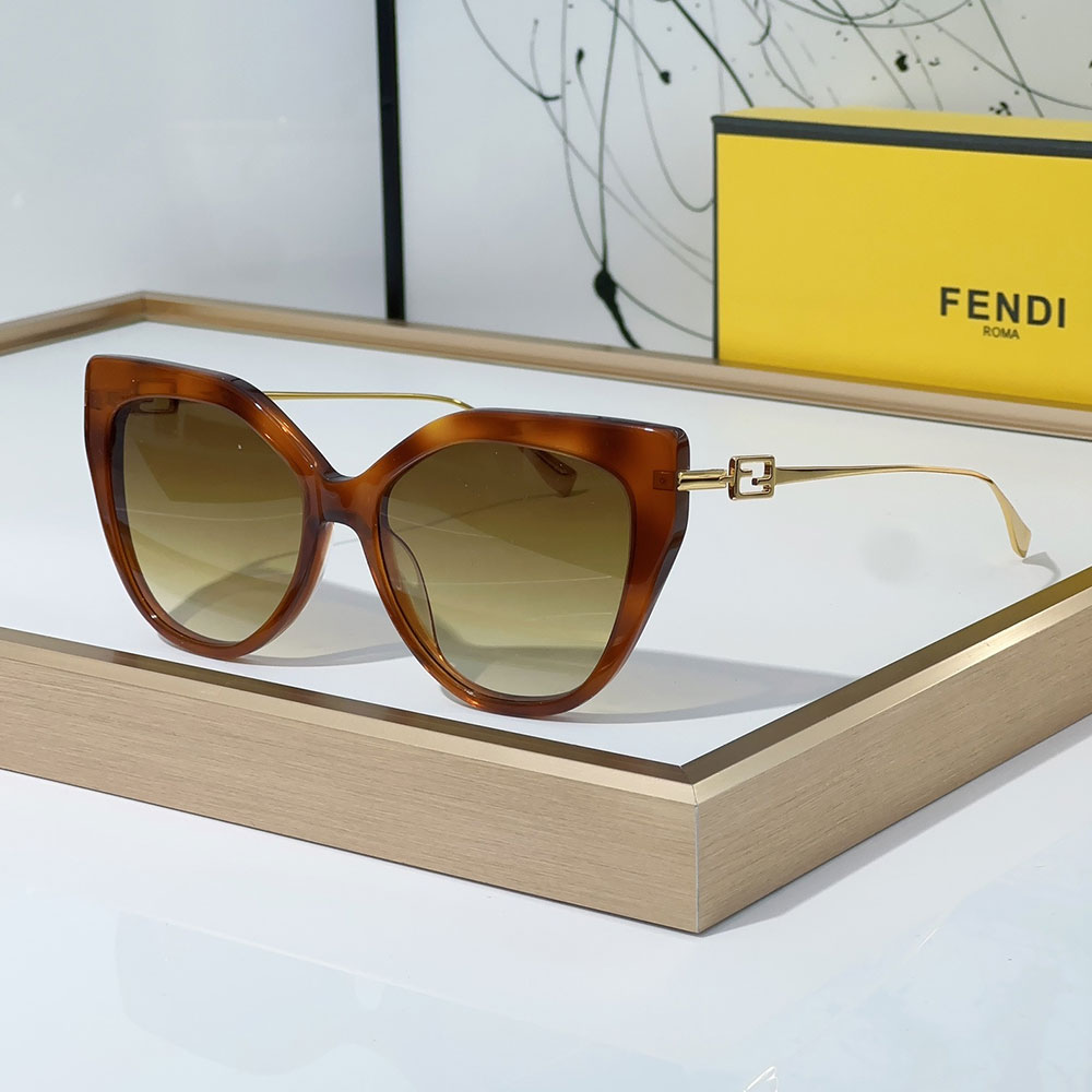Fendi Thin-framed Sheet Metal on The Sides Sunglasses Top quality