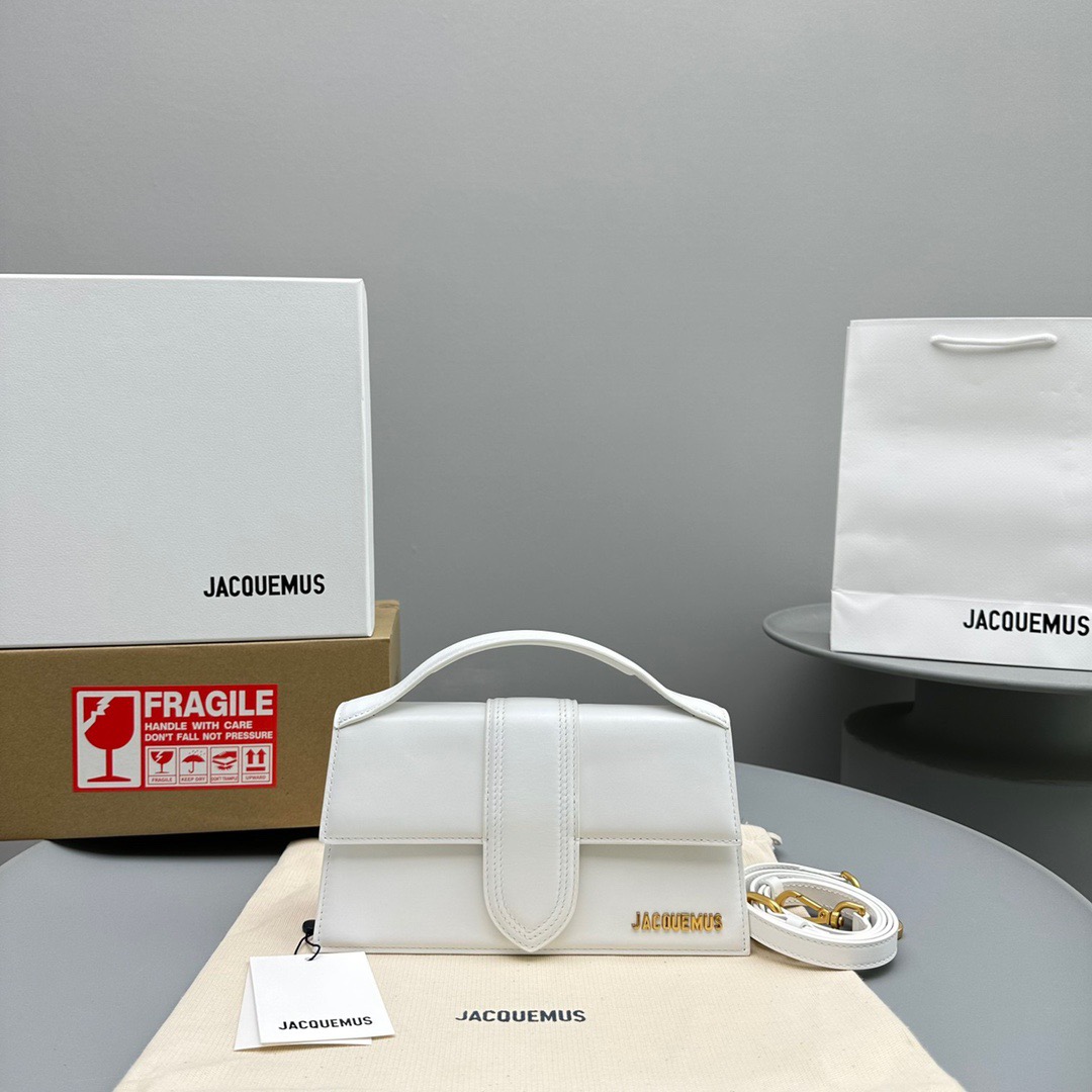 Jacquemus Le Bambinou Shoulder Handbag