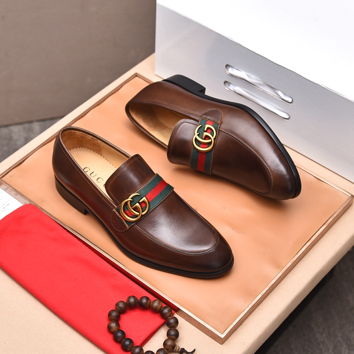 Gucci casual leather shoes