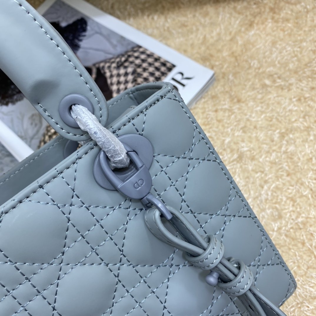 Dior The LADY D-LITE Bag AAA Quality