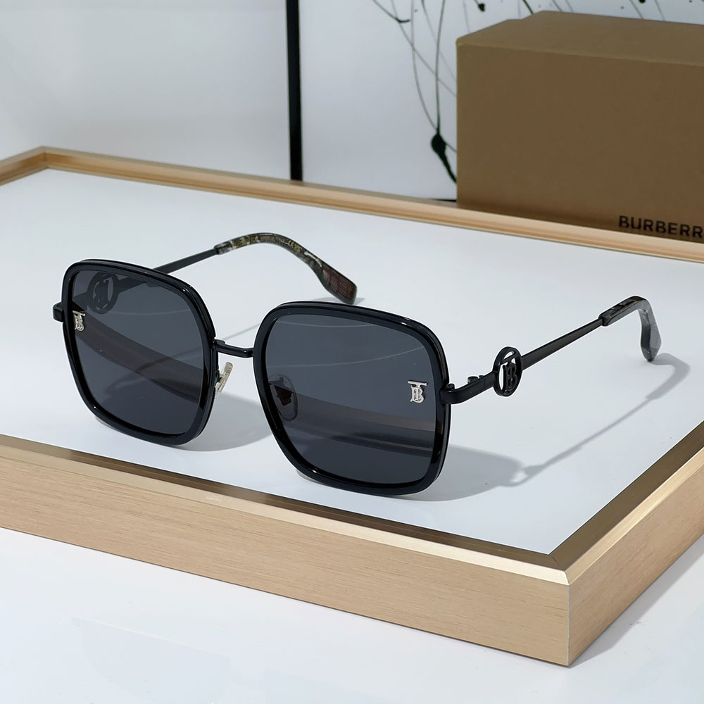 Buberry Slim Hollowed out Logo on Mirror legs Sunglasses Top quality