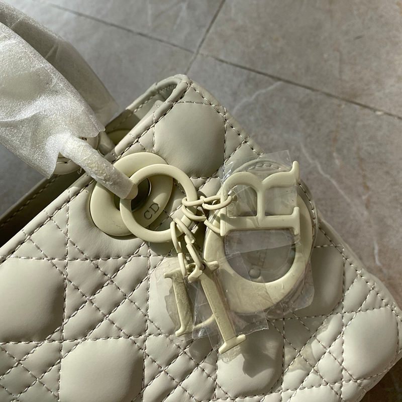 Dior The LADY D-LITE Bag AAA Quality