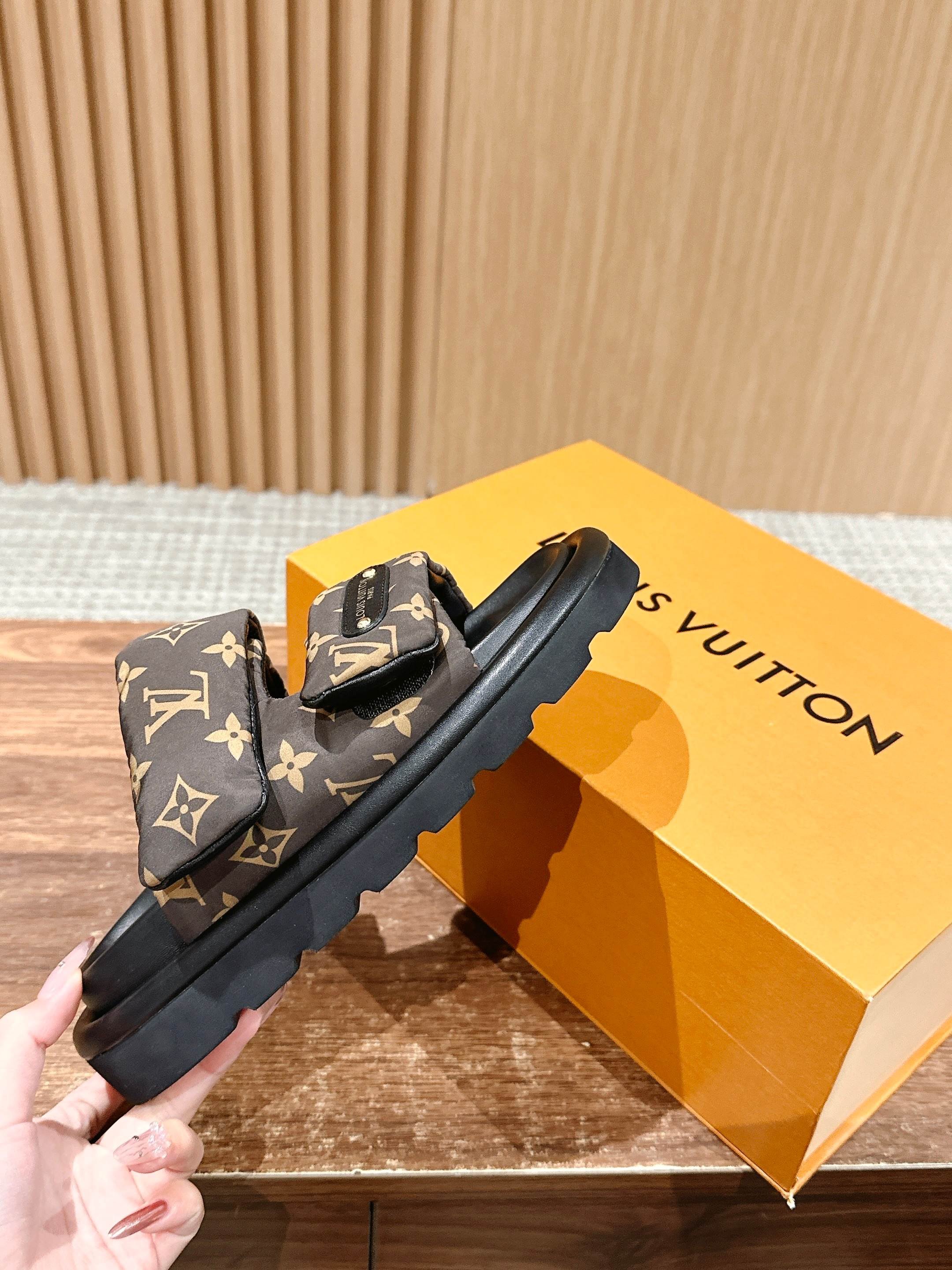 Louis Vuitton new women's slippers