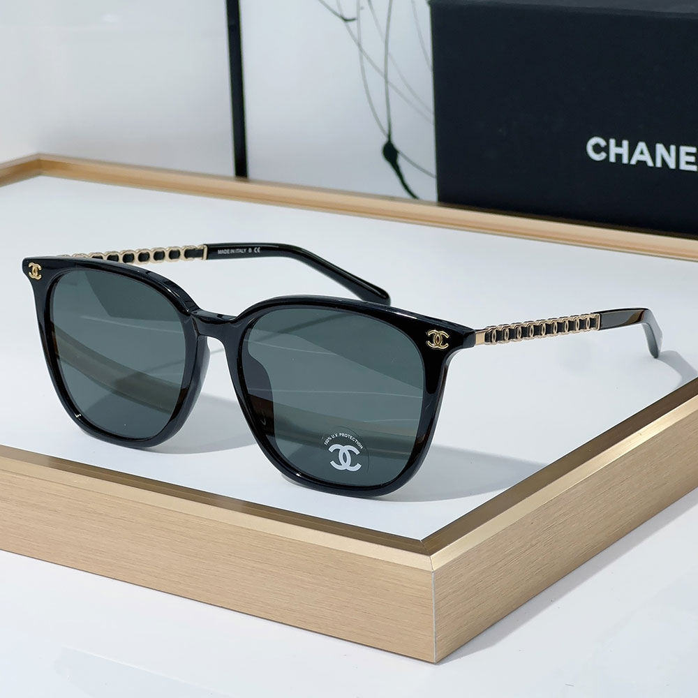 Chanel  Mirror leg Hollowed out Logo Sunglasses Top quality