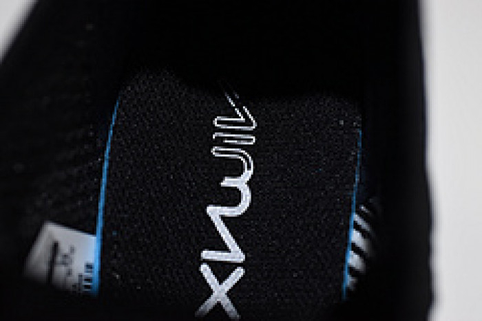 NIKE AIR MAX 270 FLYKNIT WHITE/BLACK AO1023-100