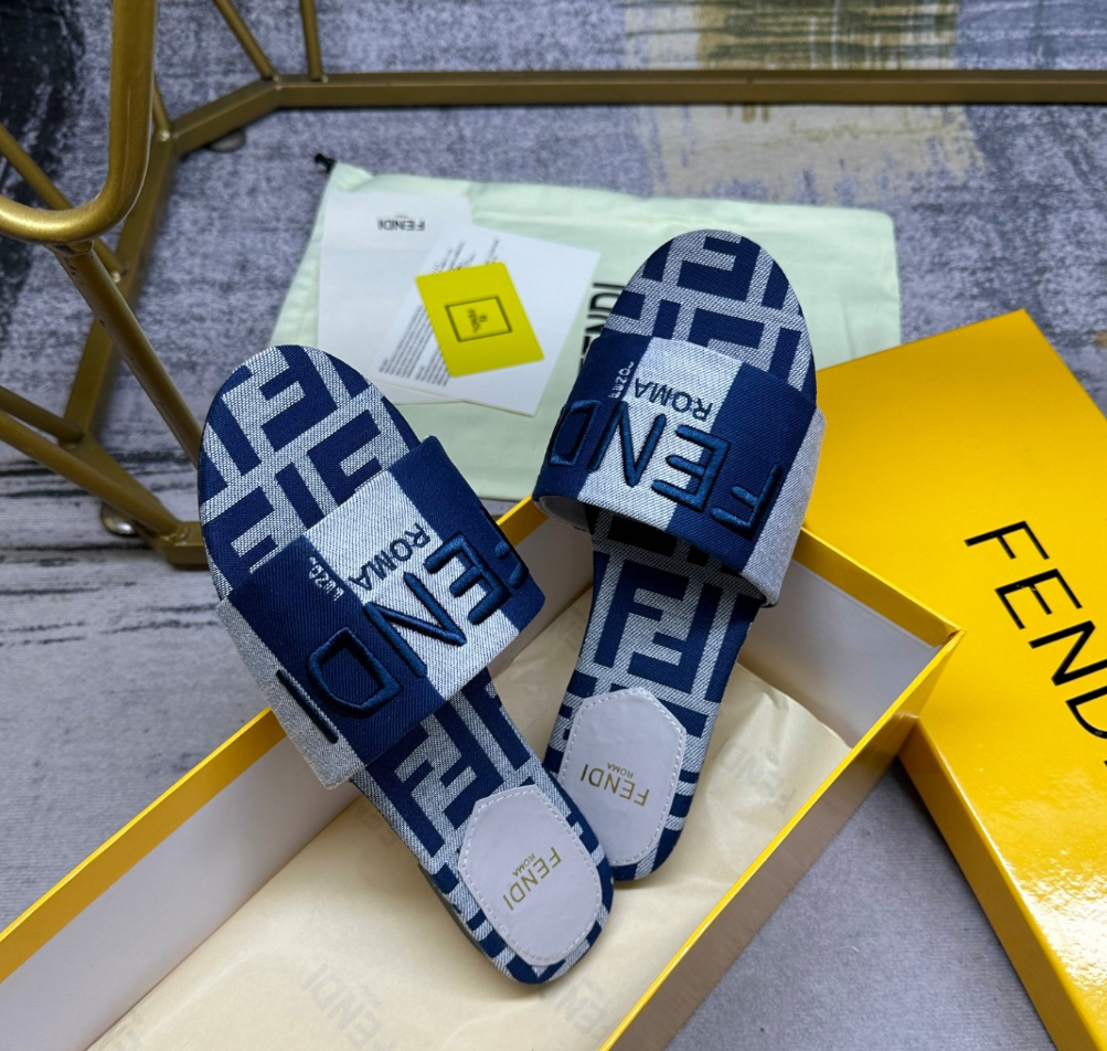 Fendi's new wide ribbon flat canvas slippers
