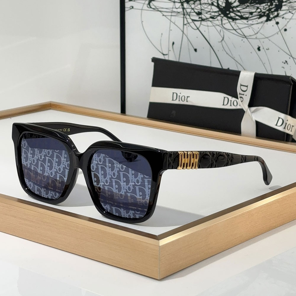 Dior Mirror Leg Stereoscopic Logo sunglasses Top quality