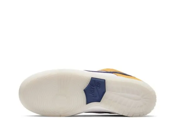 Dunk SB Low Pro “Laser Orange”