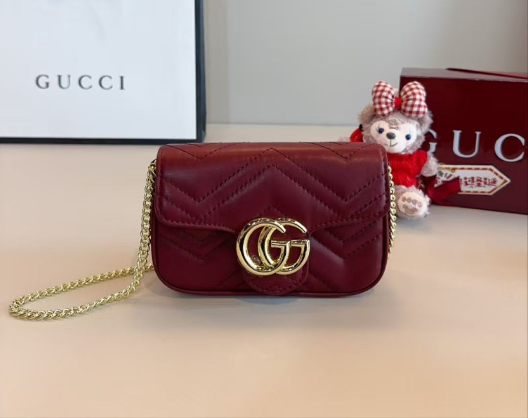 GUCCI Saddle bag mini armpit bag