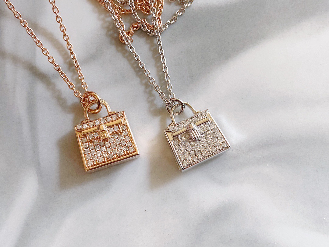 Hermes bag pendant necklace