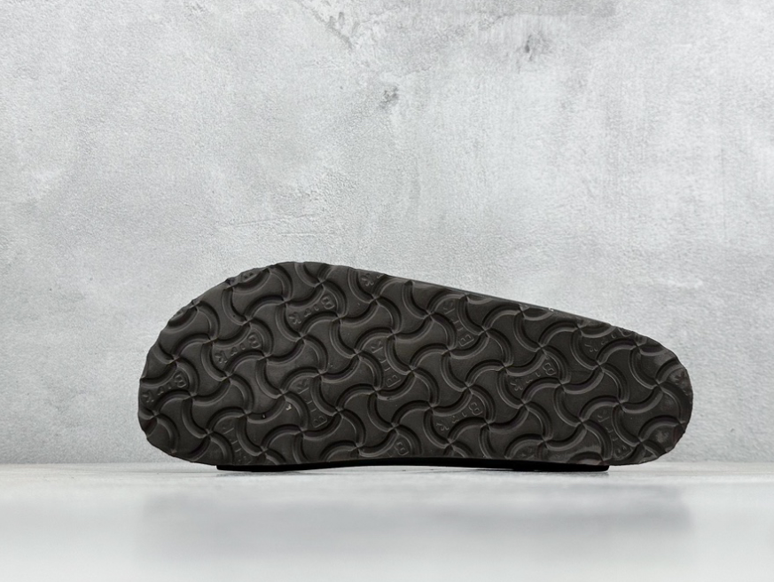 BIRKENSTOCK Neutral Cork Classic Versatile Sandals