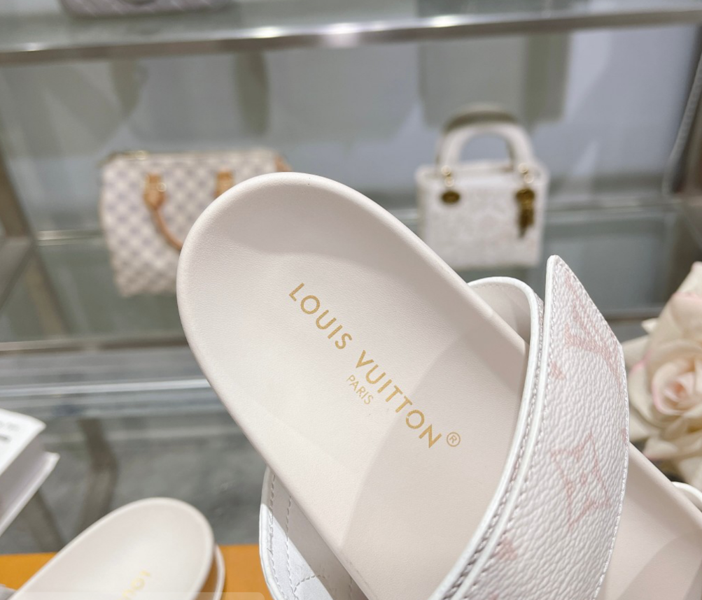 LV New Trendy Fashion Spring-Summer Collection Highly Recommended Premium Custom Sandals