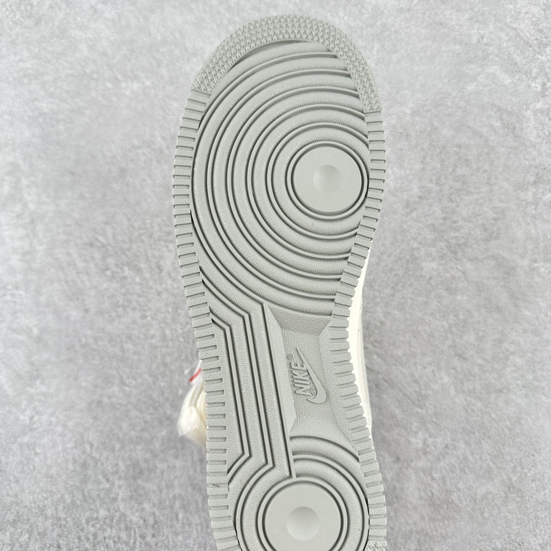 Nike Air Force Biege Grey