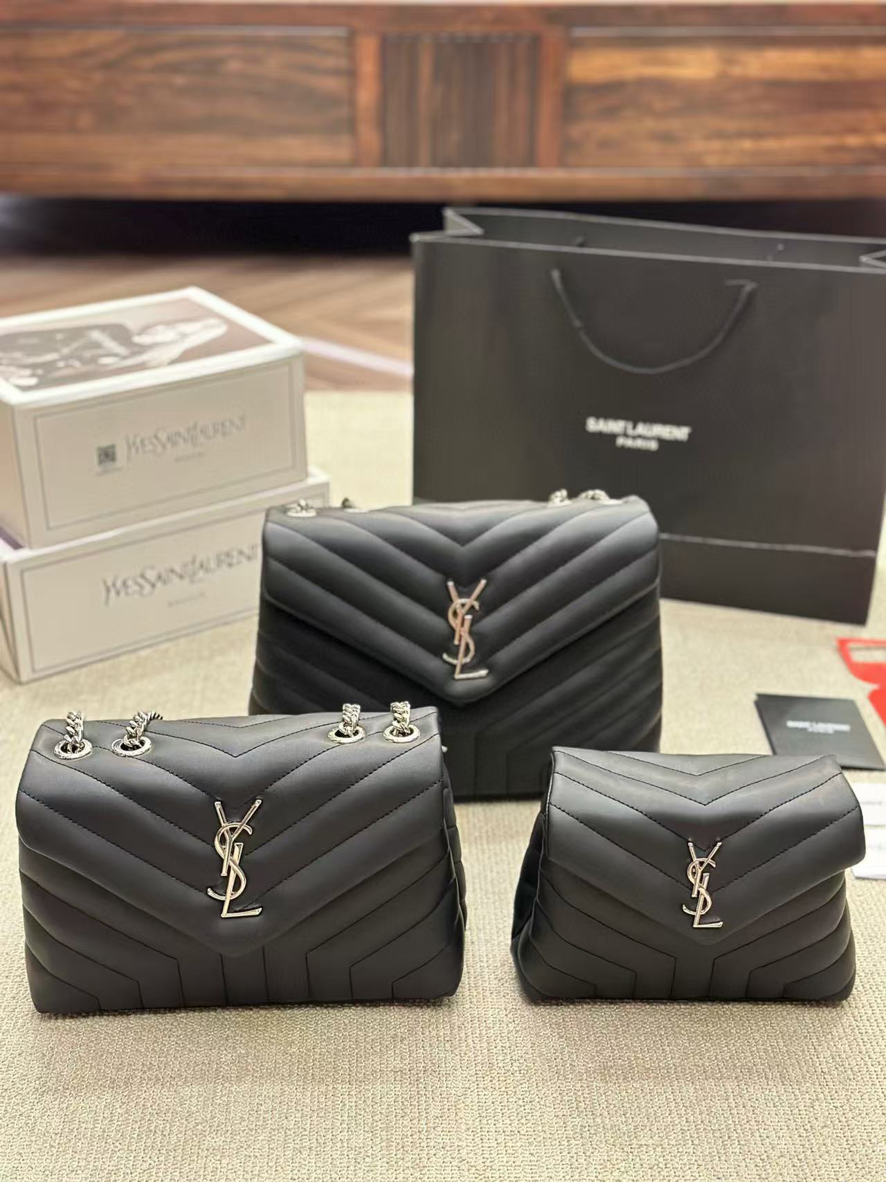 SAINT LAURENT YSL Loulou Toy quilted leather shoulder bag