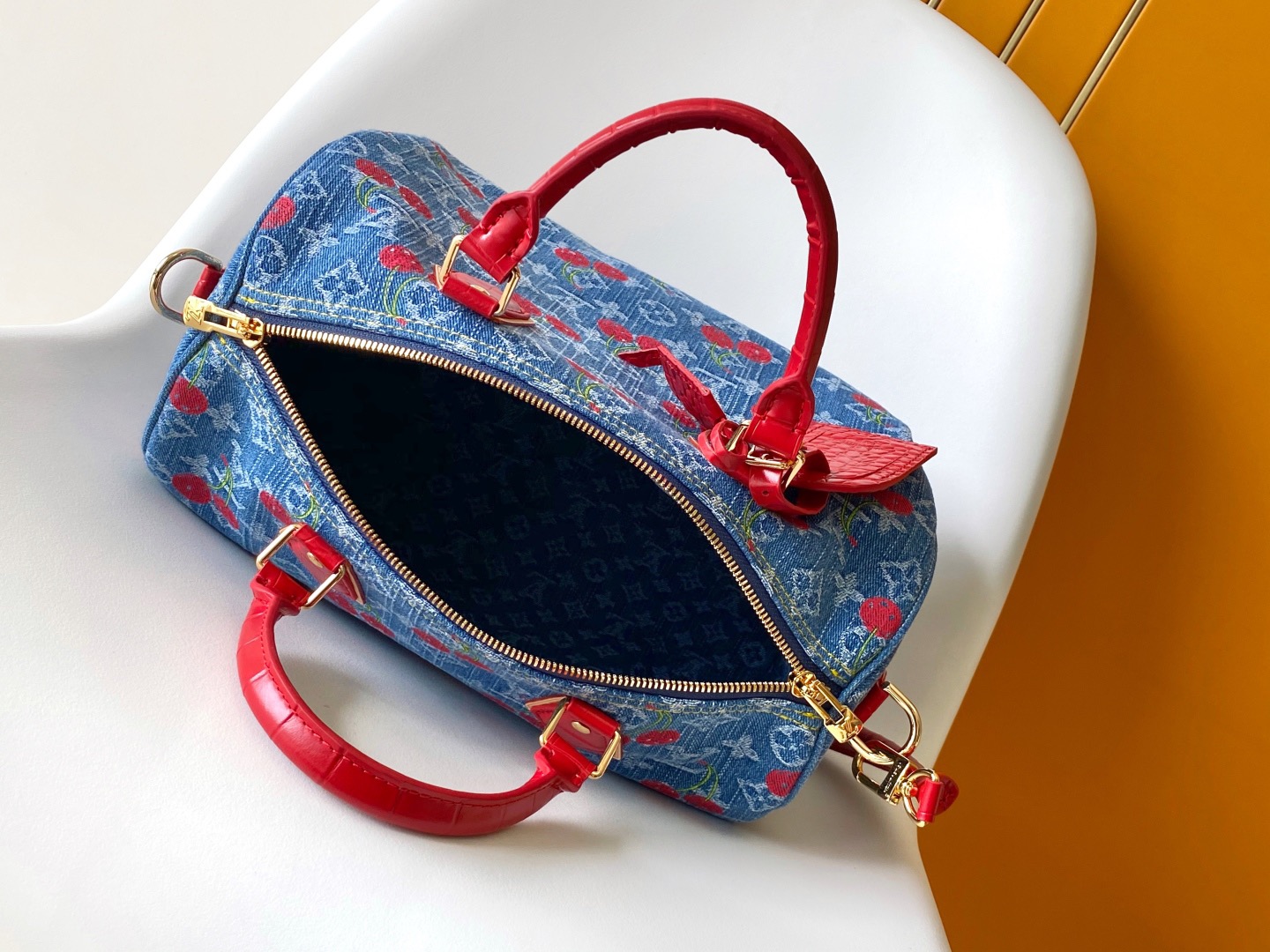 Louis Vuitton new denim cherry embroidered travel bag N87627
