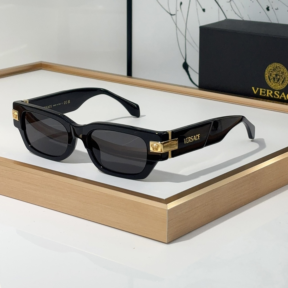 Versace Letter Frame Sunglasses Top Quality
