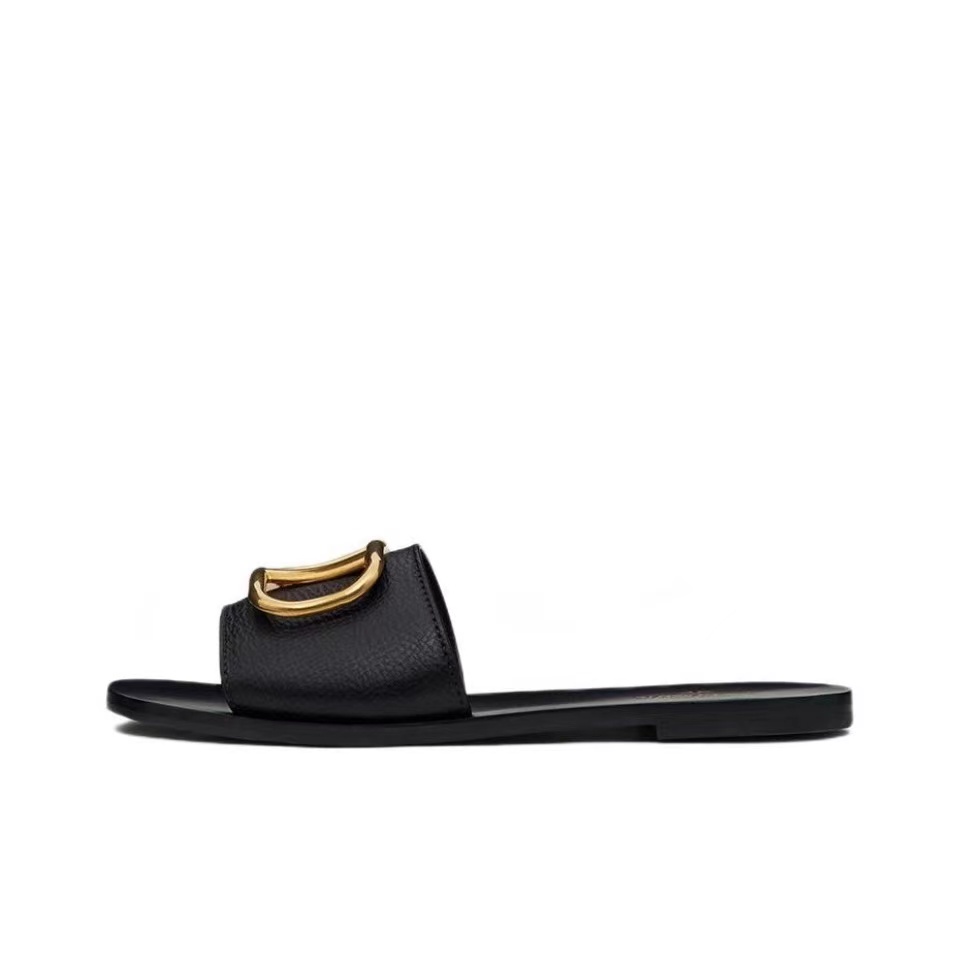 Valentino Leather Casual Fashion Flip-Flops Slide Sandal