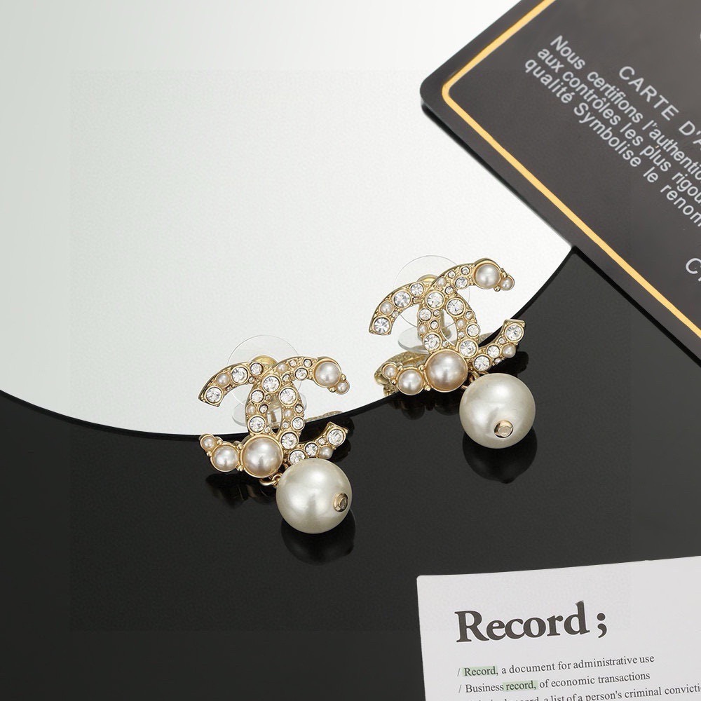 Chanel diamond pearl drop earrings