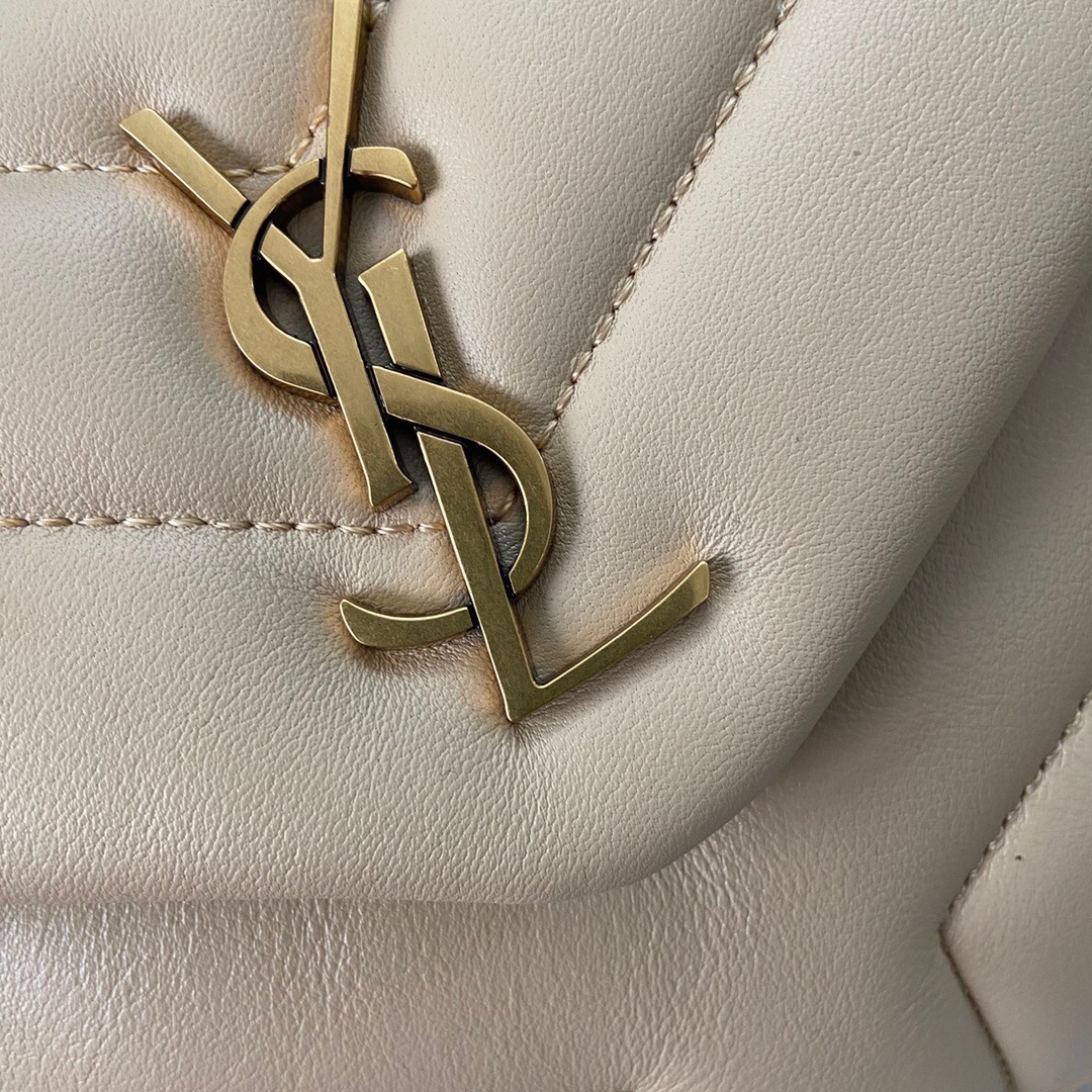 YSL SAINT LAURENT Loulou Toy quilted leather shoulder bag