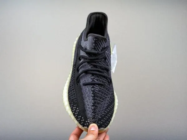 Yeezy350 Boost V2 “Carbon”