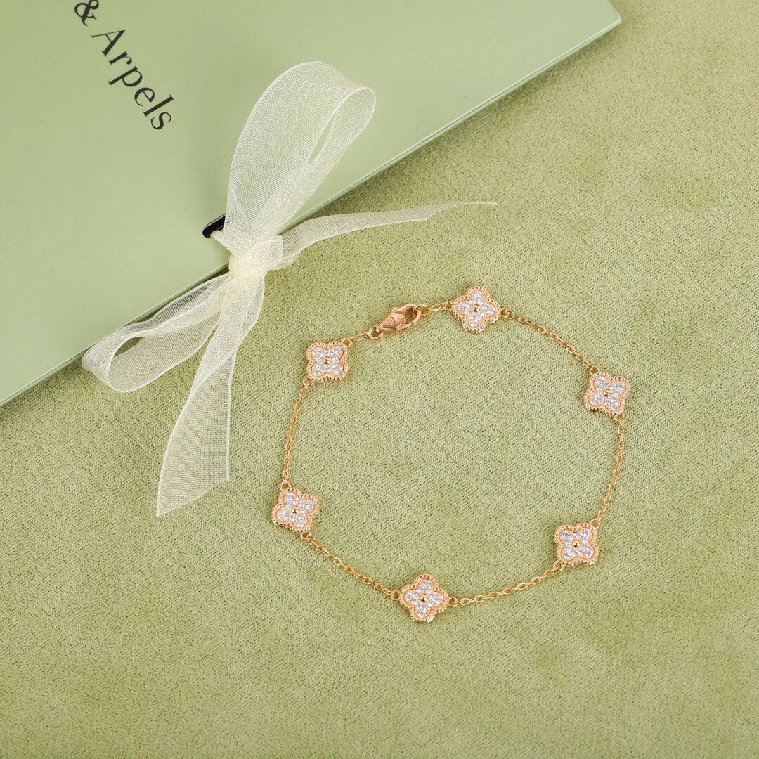 Van Cleef&Arpels VCA alhambra Bracelet mini diamond Jewelry