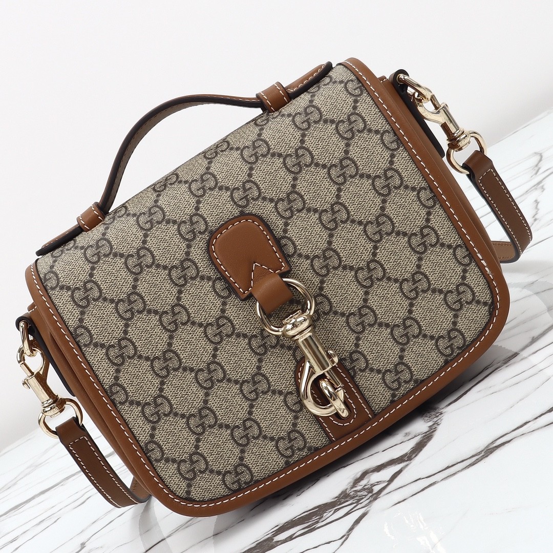 GUCCI Emblem GG mini shoulder bag