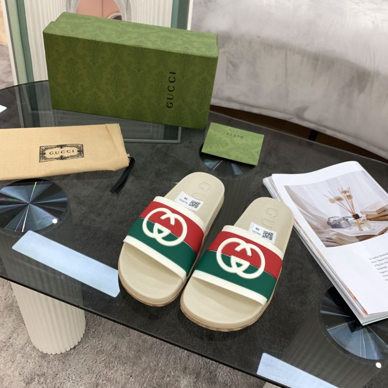 Gucci (WMNS) Slide Interlocking G 655461
