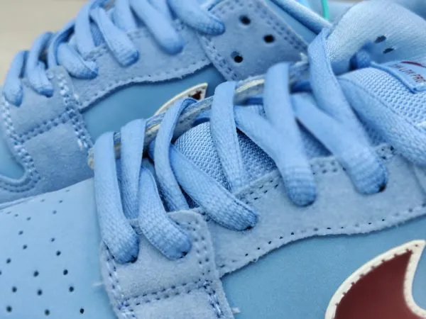 Dunk SB Low PRM “phillies”