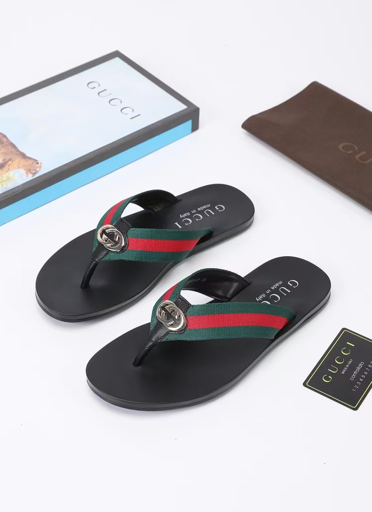GUCCI flat slippers