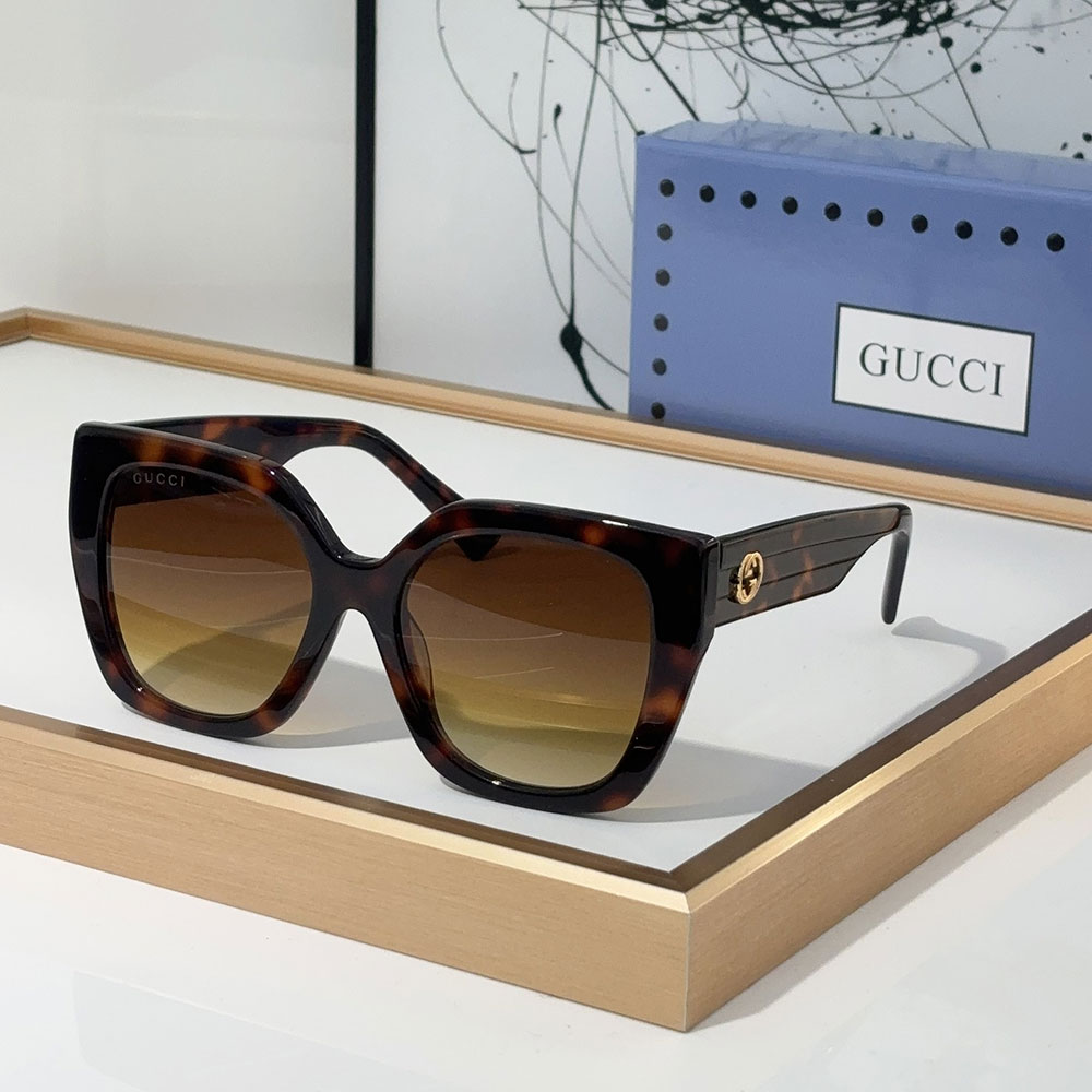 Gucci  Casual everything sunglasses Top quality