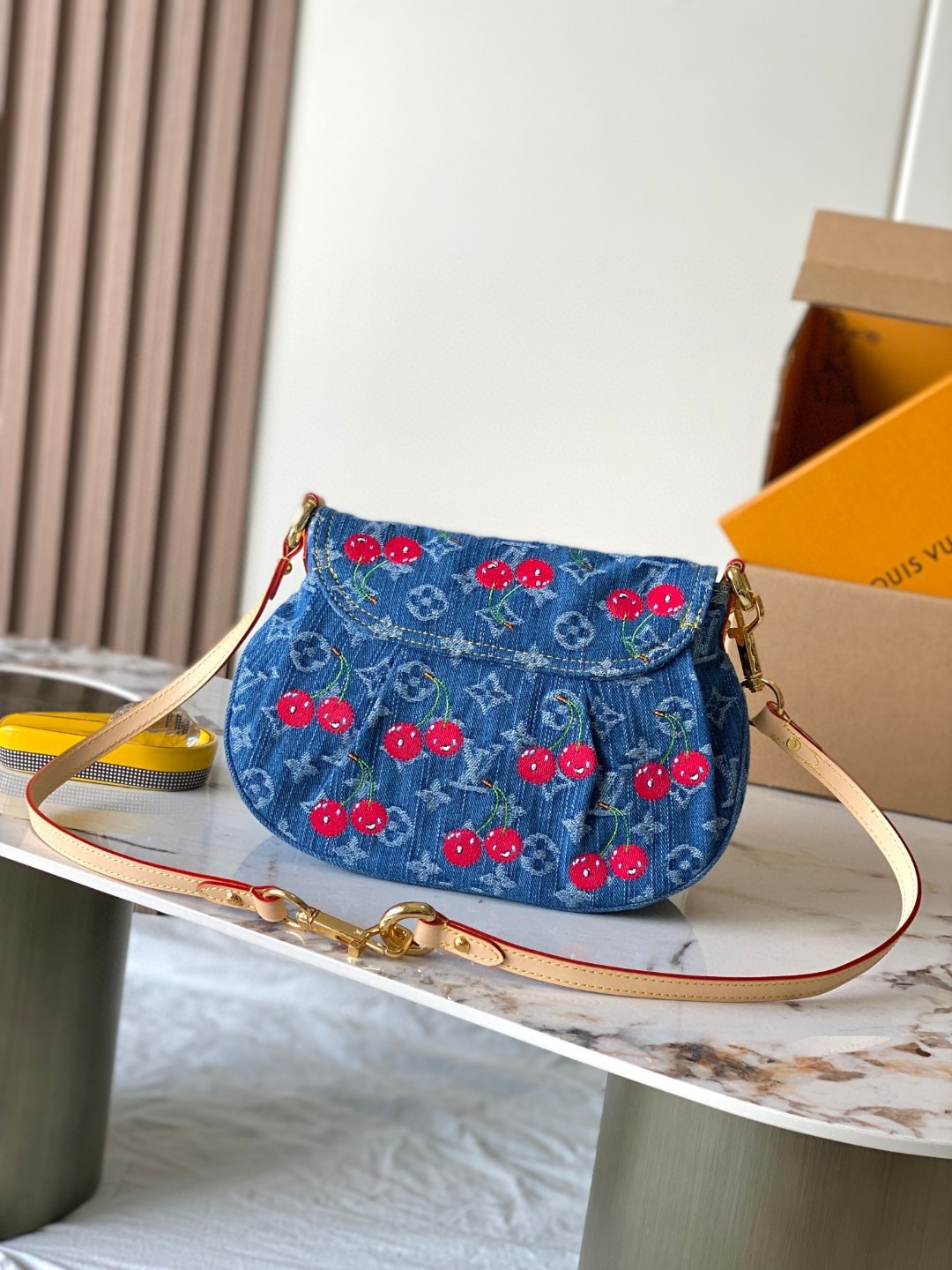 Louis Vuitton New Cherry Print Handbag M13680