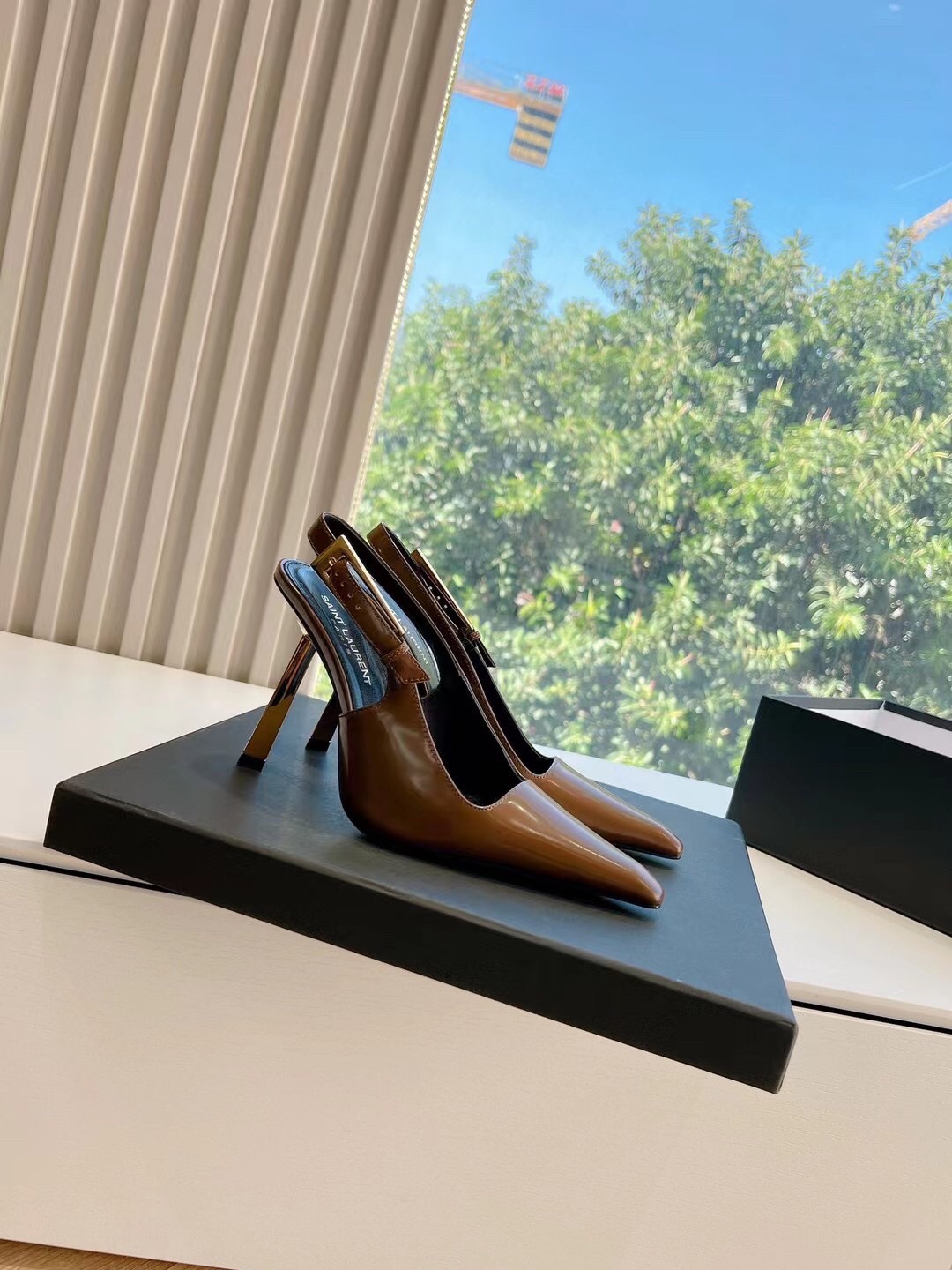 Saint Laurent metal heel high heels