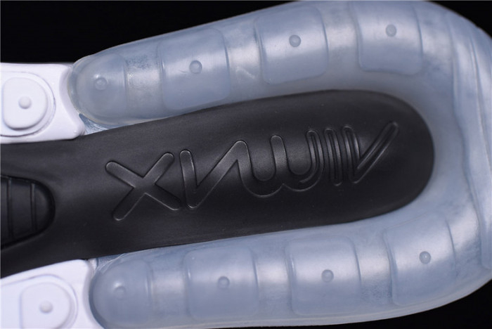 NIKE AIR MAX 270 WHITE/BLACK AH8050-100