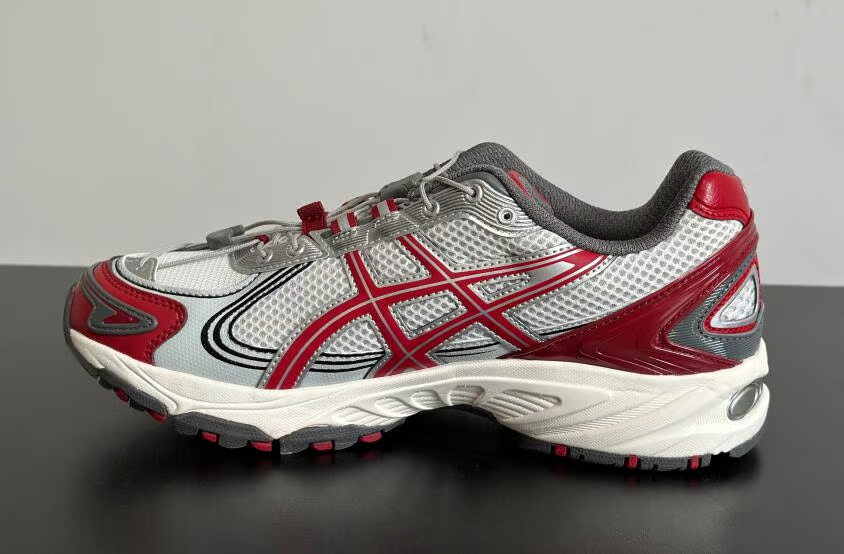 Asics Gel Kahana TR V4 Red Silver
