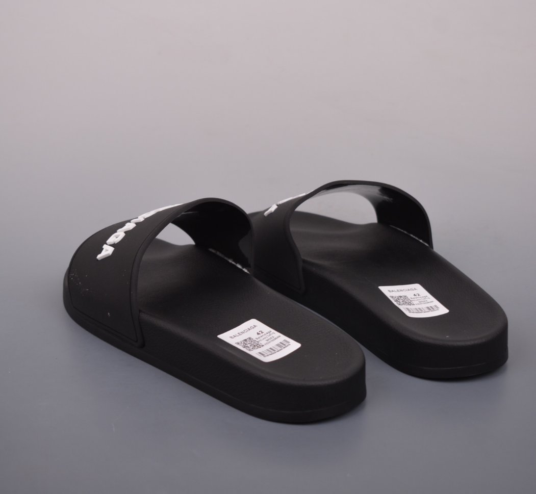 Balenciaga original cowhide black slippers