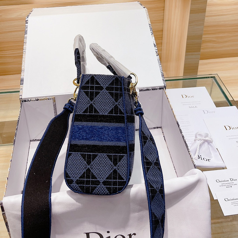 Dior The LADY D-LITE Bag  AAA Quality